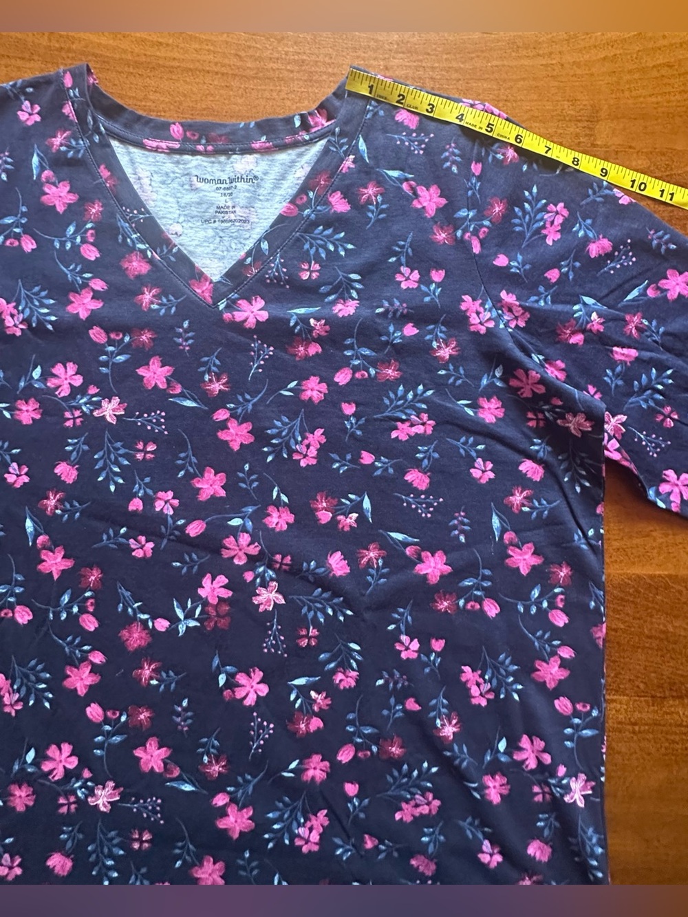Woman Within•2 tops•button-down blouse/long-sleeve tee•18/20 L•black/pink•floral - Picture 15 of 16